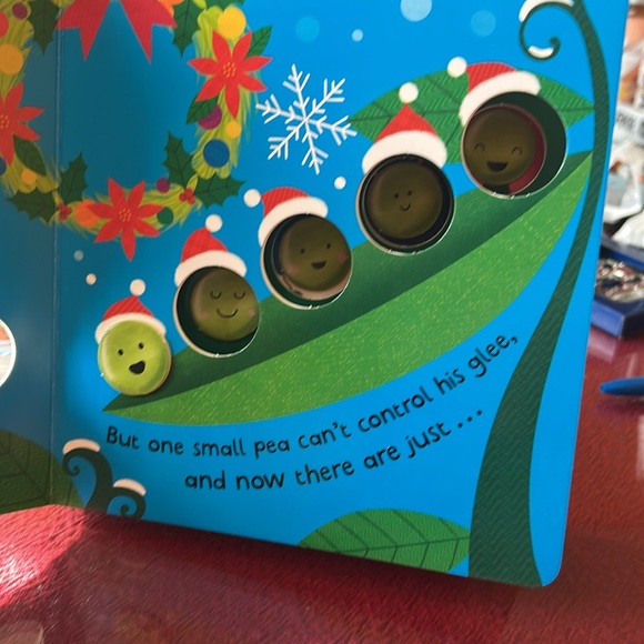 5 toddler hard page books for Christmas - Picture 10 of 16